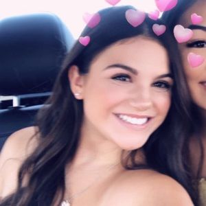 Meet your Posher, Lauren